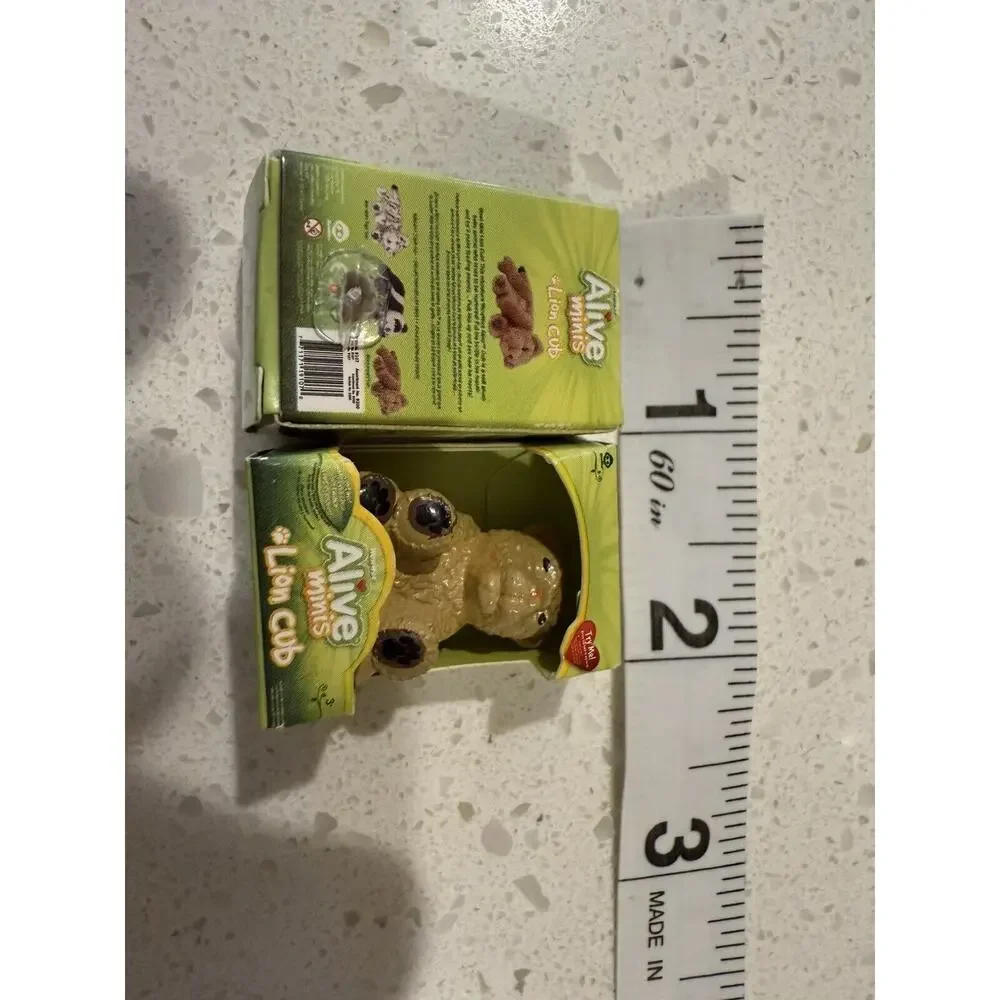 Mini Brands Pieces Fast Food & Toys Subway Sonic Fridays Hard Rock Lot Of 16‎